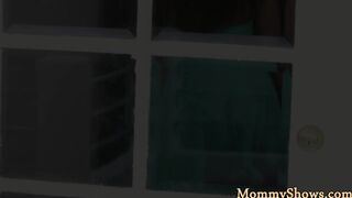 Petite stepdaughter tribbing her stepmom 