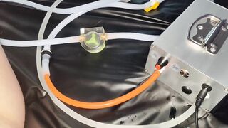 Enema machine and inflatable nozzle are filling my ass