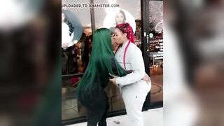 Black BBW's Make Out