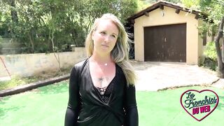 Marie, sumptuous milf, loves double penetration