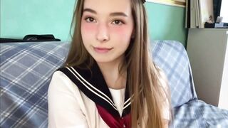 Homemade amateur girl masturbate pussy