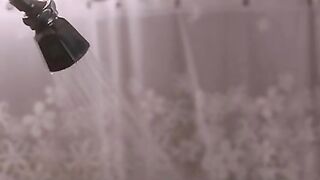 Katie Cassidy and Tracy Spiridakos - Kill for Me