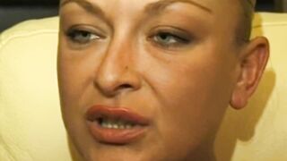 Anal and Fisting Lesbian Style
