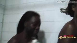 Bubble butt ebony girls like to shower together