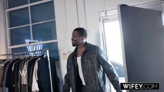 Dating app darlings Vanessa and Cody bonded over their shared interest in pets, fitness, and swinging. Vanessa loves it when all eyes are on her, and Cody can't wait to watch all the action when she gives herself to a pro.