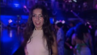 Horny girl agreed to have sex in a nightclub toilet