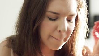 Alexa Tomas loves Henessy A