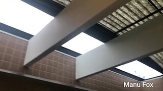 Pornstar Manu Fox lesbian sex