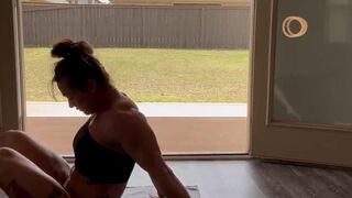 Stretch with Simone Steele