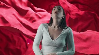 BASIC INSTINCT: CHEEKYMZ EDITION