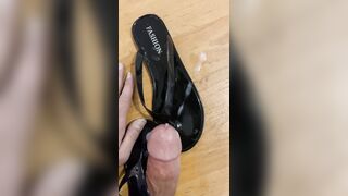 Screw Shiny Ebony Flip Flop and Cum in Sandal