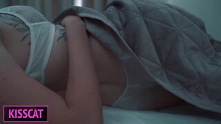 Why Step Mamma Wakes with Step Son’s Schlong in Hand Post-Fight — Will This babe Gets Face Cum in Share Daybed?