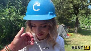 HUNT4K. Hawt Fanta Sie screws with old Hunter for her annual salary in public