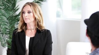 Mommy's little girl is a lesbian!