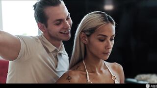 TIME FREEZE - Photographer FREEZES And Screws Celebrity Yoga Influencer Veronica Leal In Her Mansion