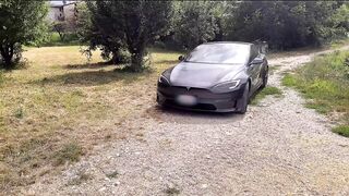 DUE CONTANDINI MI SPACCANO LA FIGA - Mi sono persa e mi hanno scopata! con Lucas Peracchi