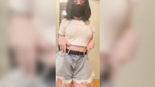 Gorgeous beauty with large bazookas