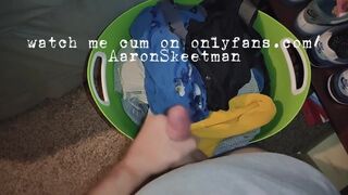 Giant load from Aaron Skeetman