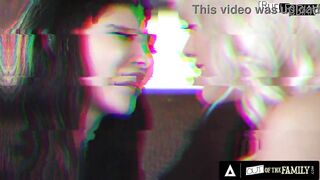 Steamy first Lesbo Experience Between 2 Stepsisters