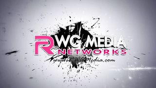 White Trash Tampa Sluts Eating Pussy in The Shower pt2