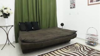 Homosexual kisses are better