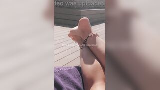 Following the teaser, here is the full movie!! I play with my nice-looking feet...