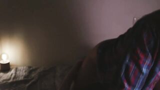 Сижу на лице у мужа, не даю ему кончить, но сама получаю сильнейший оргазм