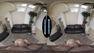 LETHALHARDCOREVR Fit College Beauty Needs Your Aid To Get Back At Cheating Boyfriend