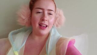 I WENT TO A NUDIST RESORT SOLO - Public Twerking & Flashing @ Hedonism II