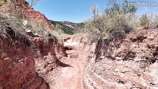 In nature's garb Hike! Sweating Solo on Hawt Trails
