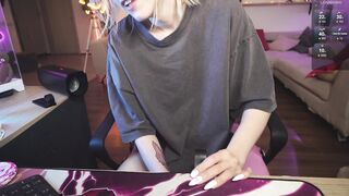 Unpacking and 1st testing of the masturbator