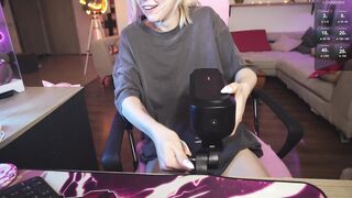 Unpacking and 1st testing of the masturbator