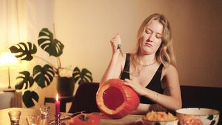 Cozy Halloween Pumpkin Carving with Your Girlfriend