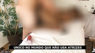 Sexy ebony beauty gave her vagina during the massage and the cuckold watched