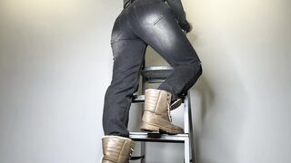 Pee trickling all over my jeans and boots