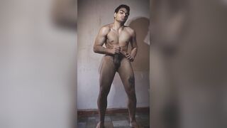 Hawt Tugjob until cum