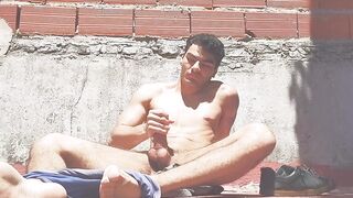 Tugjob in the air relaxing until finished