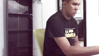 dude male transmite para chaturbate