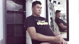 dude male transmite para chaturbate