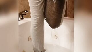 Pee Compilation 8 Vids