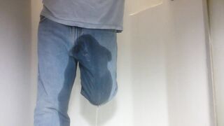 Pissing Jeans running from the garden