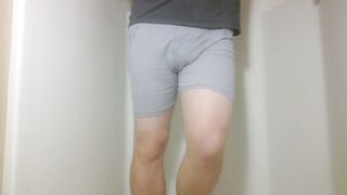 Sunday gardening nearly pissing myself feels so worthy to hold out