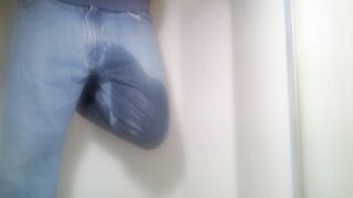 Pissing jeans
