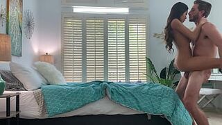 Intensive Creampie Session with Vina Sky