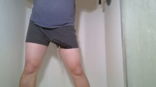 Hunk Pee Desperation