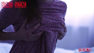 I'm waching on my most good ally's sister when that babe masturbates in her room