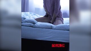 I'm waching on my most good ally's sister when that babe masturbates in her room