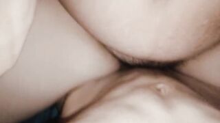 Vecina chupa y monta mi verga mientras su marido no esta