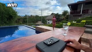 Boss screws golden-haired Colombian small with large bazookas in the pool of a resort - Naty Delgado