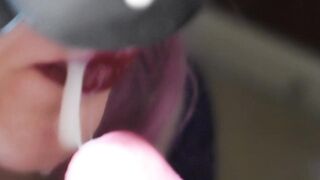 CLOSE UP: Carnal oral-sex ends in large spunk fountain - side view